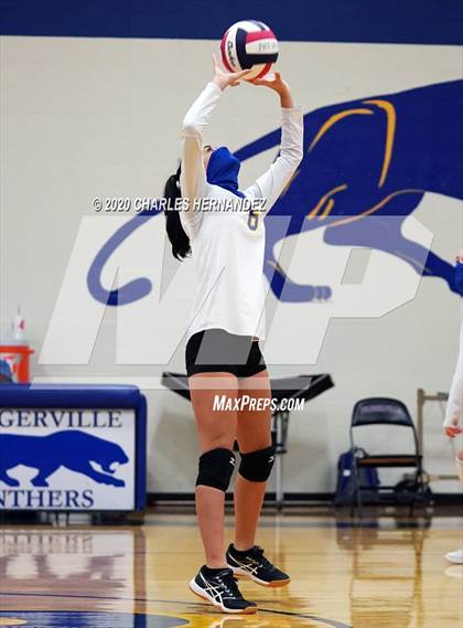 Thumbnail 3 in Manor @ Pflugerville photogallery.