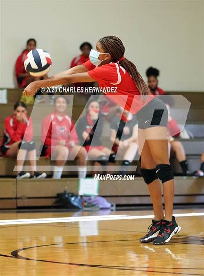 Thumbnail 3 in Manor @ Pflugerville photogallery.