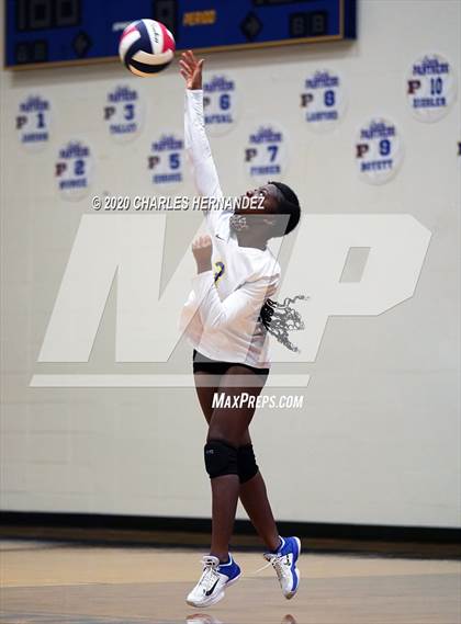 Thumbnail 1 in Manor @ Pflugerville photogallery.