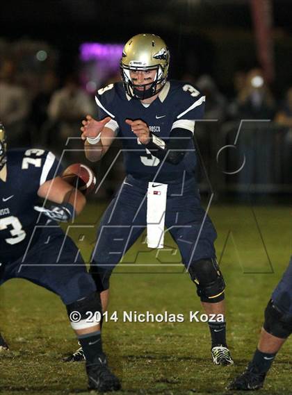 Thumbnail 1 in Mater Dei vs. St. John Bosco photogallery.