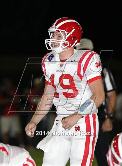 Thumbnail 2 in Mater Dei vs. St. John Bosco photogallery.