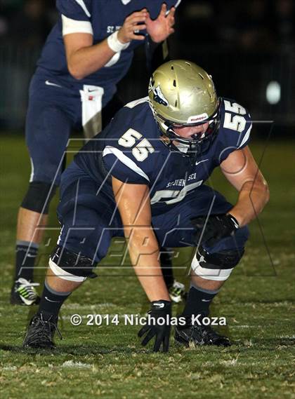 Thumbnail 1 in Mater Dei vs. St. John Bosco photogallery.
