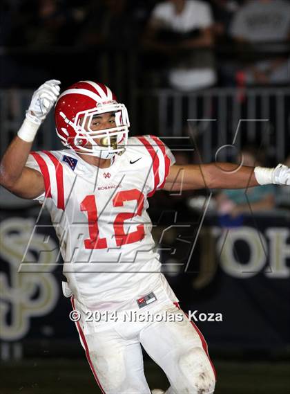 Thumbnail 2 in Mater Dei vs. St. John Bosco photogallery.