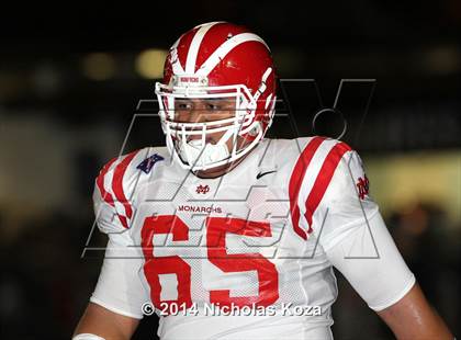 Thumbnail 2 in Mater Dei vs. St. John Bosco photogallery.