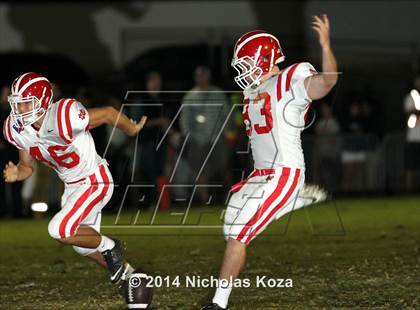 Thumbnail 3 in Mater Dei vs. St. John Bosco photogallery.