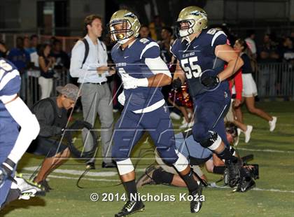 Thumbnail 3 in Mater Dei vs. St. John Bosco photogallery.