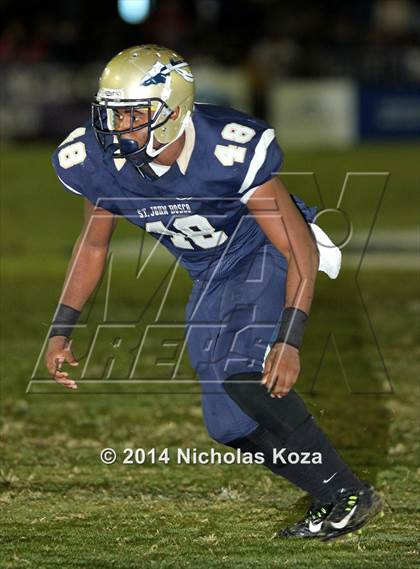 Thumbnail 3 in Mater Dei vs. St. John Bosco photogallery.