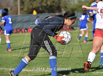 Thumbnail 2 in Lee [Robert E.] vs South San Antonio (Tejeda Sports Complex) photogallery.