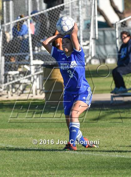 Thumbnail 3 in Lee [Robert E.] vs South San Antonio (Tejeda Sports Complex) photogallery.