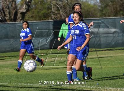 Thumbnail 1 in Lee [Robert E.] vs South San Antonio (Tejeda Sports Complex) photogallery.