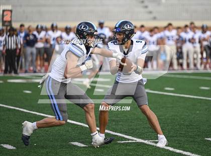 Thumbnail 3 in Lovett @ Carver photogallery.