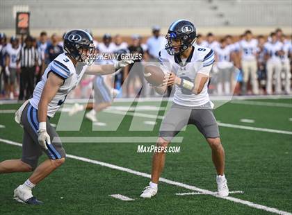 Thumbnail 2 in Lovett @ Carver photogallery.