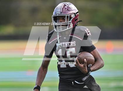 Thumbnail 3 in Lovett @ Carver photogallery.