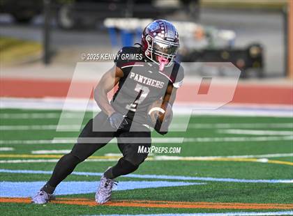 Thumbnail 3 in Lovett @ Carver photogallery.