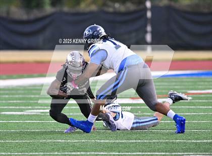 Thumbnail 3 in Lovett @ Carver photogallery.