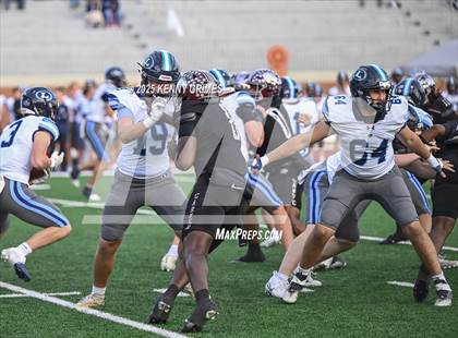 Thumbnail 1 in Lovett @ Carver photogallery.