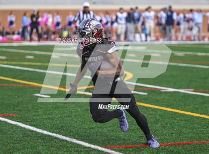 Thumbnail 2 in Lovett @ Carver photogallery.