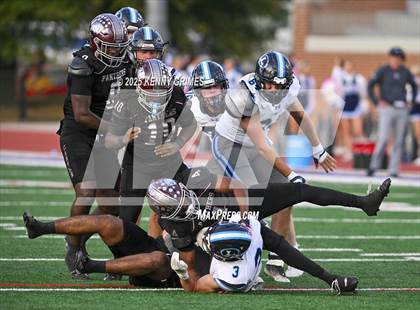 Thumbnail 1 in Lovett @ Carver photogallery.