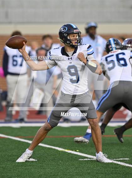 Thumbnail 3 in Lovett @ Carver photogallery.