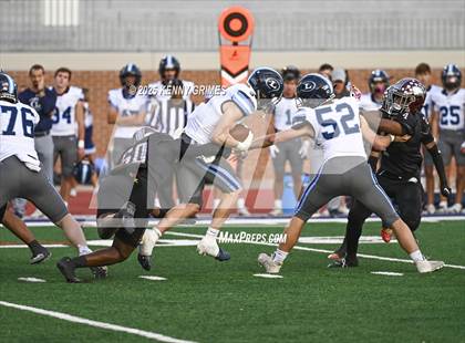 Thumbnail 3 in Lovett @ Carver photogallery.