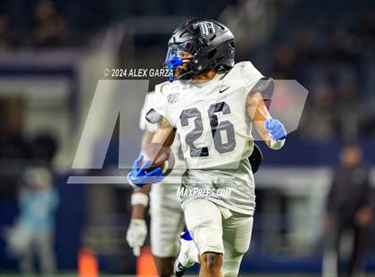 Thumbnail 1 in South Oak Cliff vs. Randle (UIL 5A Division II Football Final) photogallery.