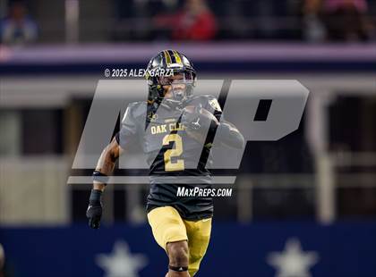 Thumbnail 1 in South Oak Cliff vs. Randle (UIL 5A Division II Football Final) photogallery.