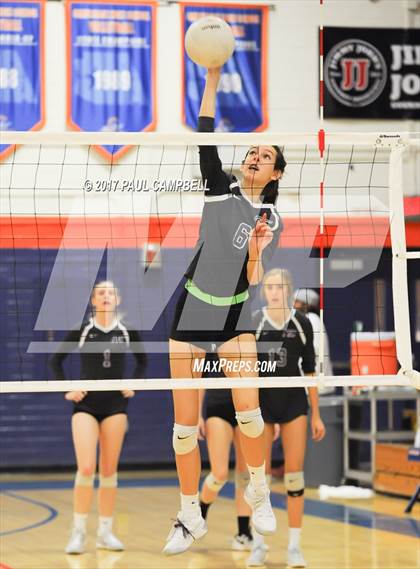 Thumbnail 3 in Fountain Hills vs Northwest Christian (AIA 3A Semifinal) photogallery.