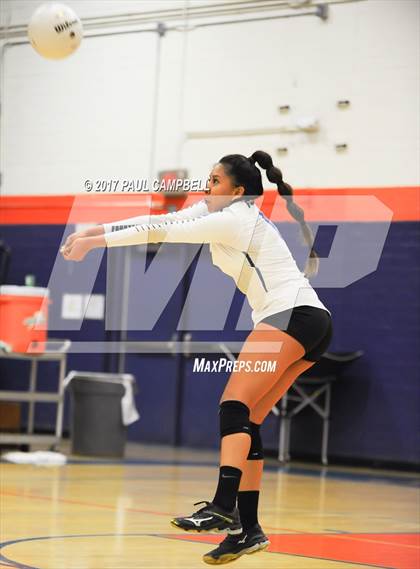 Thumbnail 1 in Fountain Hills vs Northwest Christian (AIA 3A Semifinal) photogallery.
