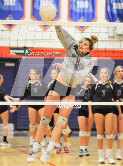 Thumbnail 1 in Fountain Hills vs Northwest Christian (AIA 3A Semifinal) photogallery.