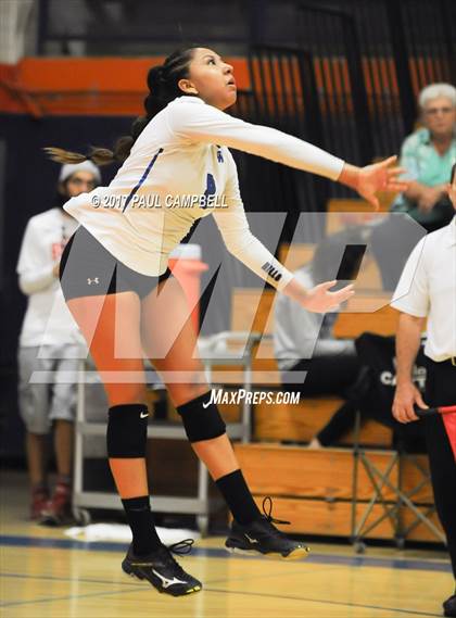 Thumbnail 3 in Fountain Hills vs Northwest Christian (AIA 3A Semifinal) photogallery.