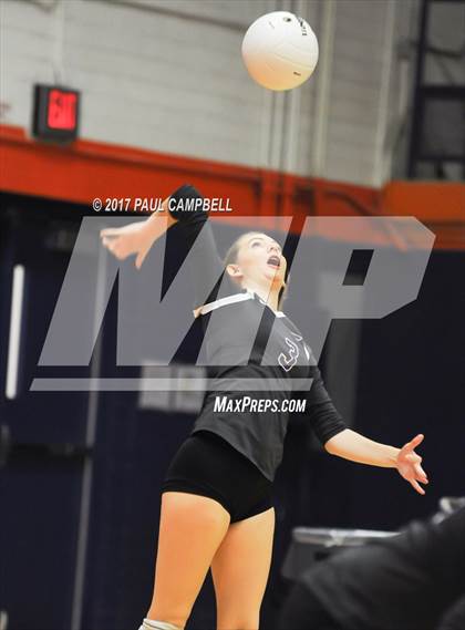 Thumbnail 1 in Fountain Hills vs Northwest Christian (AIA 3A Semifinal) photogallery.