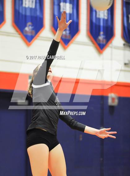 Thumbnail 1 in Fountain Hills vs Northwest Christian (AIA 3A Semifinal) photogallery.