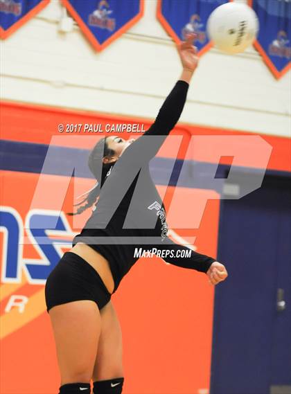 Thumbnail 3 in Fountain Hills vs Northwest Christian (AIA 3A Semifinal) photogallery.