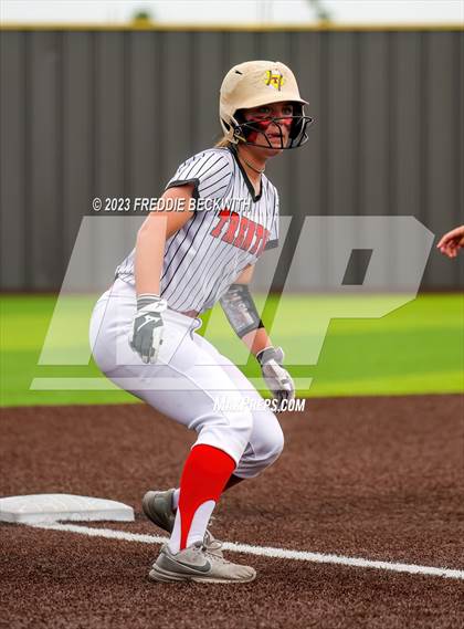 Thumbnail 2 in Muenster vs. Trenton (UIL 2A Softball Regional Semifinal) photogallery.