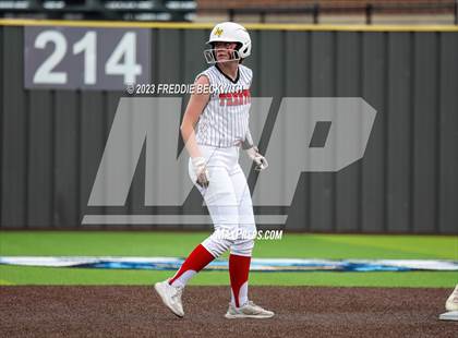 Thumbnail 2 in Muenster vs. Trenton (UIL 2A Softball Regional Semifinal) photogallery.