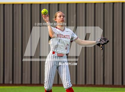 Thumbnail 1 in Muenster vs. Trenton (UIL 2A Softball Regional Semifinal) photogallery.