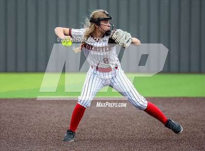 Thumbnail 3 in Muenster vs. Trenton (UIL 2A Softball Regional Semifinal) photogallery.