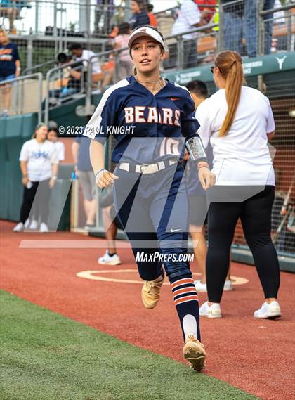 Thumbnail 3 in Guyer vs. Bridgeland (UIL 6A Softball Semifinal) photogallery.