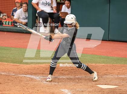 Thumbnail 2 in Guyer vs. Bridgeland (UIL 6A Softball Semifinal) photogallery.