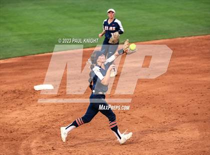 Thumbnail 3 in Guyer vs. Bridgeland (UIL 6A Softball Semifinal) photogallery.