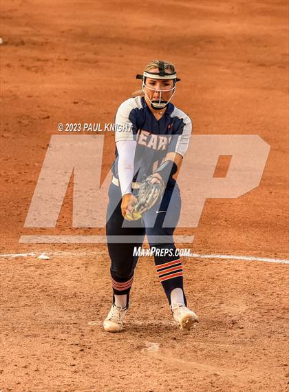 Thumbnail 3 in Guyer vs. Bridgeland (UIL 6A Softball Semifinal) photogallery.