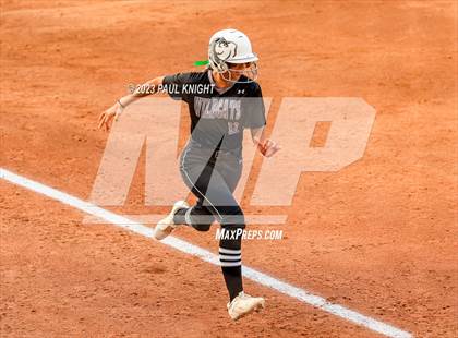 Thumbnail 3 in Guyer vs. Bridgeland (UIL 6A Softball Semifinal) photogallery.