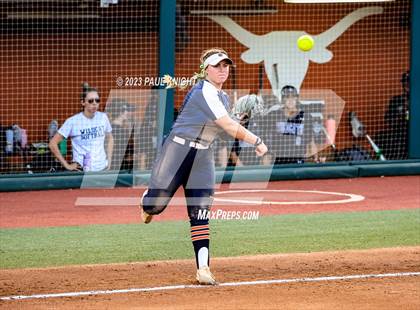 Thumbnail 2 in Guyer vs. Bridgeland (UIL 6A Softball Semifinal) photogallery.