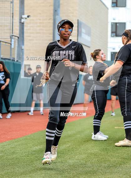 Thumbnail 3 in Guyer vs. Bridgeland (UIL 6A Softball Semifinal) photogallery.