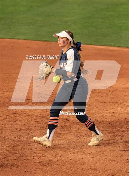 Thumbnail 1 in Guyer vs. Bridgeland (UIL 6A Softball Semifinal) photogallery.