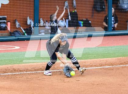 Thumbnail 2 in Guyer vs. Bridgeland (UIL 6A Softball Semifinal) photogallery.
