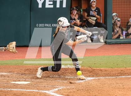Thumbnail 2 in Guyer vs. Bridgeland (UIL 6A Softball Semifinal) photogallery.