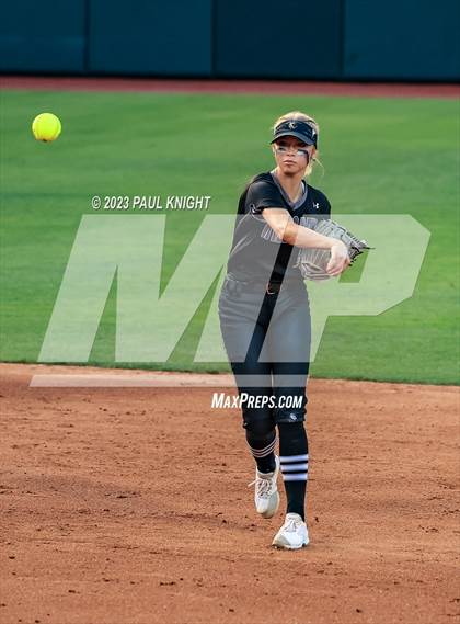 Thumbnail 1 in Guyer vs. Bridgeland (UIL 6A Softball Semifinal) photogallery.