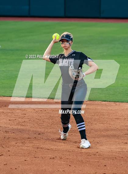 Thumbnail 2 in Guyer vs. Bridgeland (UIL 6A Softball Semifinal) photogallery.