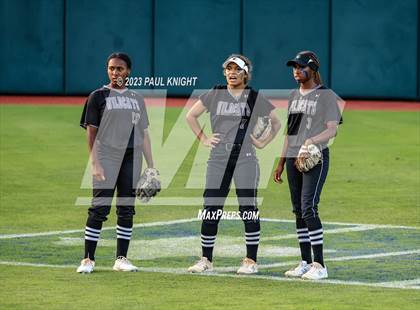 Thumbnail 2 in Guyer vs. Bridgeland (UIL 6A Softball Semifinal) photogallery.